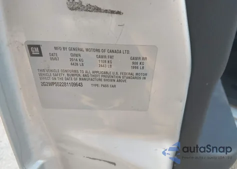 2008 Pontiac Grand Prix z USA, uszkodzony, nr VIN 2G2WP552281109643